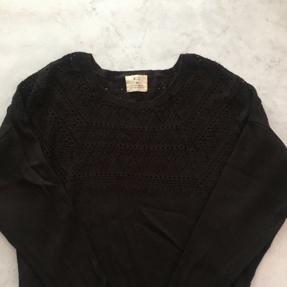 🍉 Urban Outfitters Crochet Black Knit Sweater
